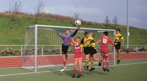 Siatka do bramki HUCK 5x2 PP/b 4 mm 80/150 czerwona